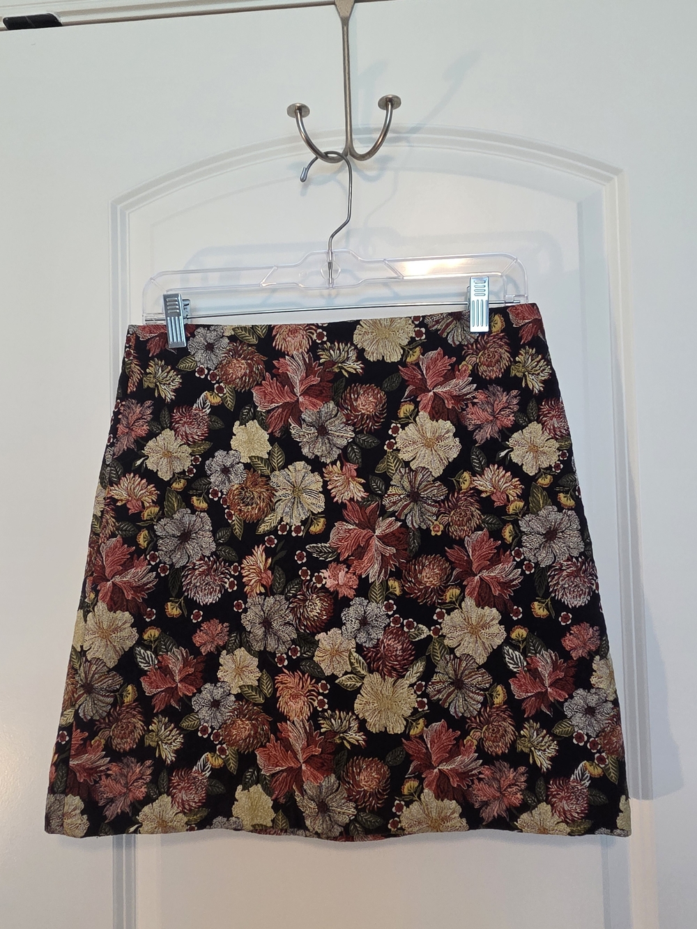 Floral Loft Skirt with Fall Blooms